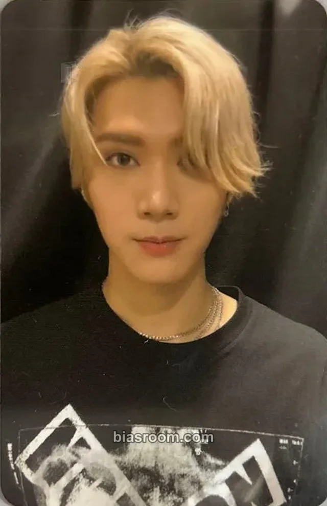 SuperM - Ten - SuperM Beyond The Future Event AR ticket merch photocard item set