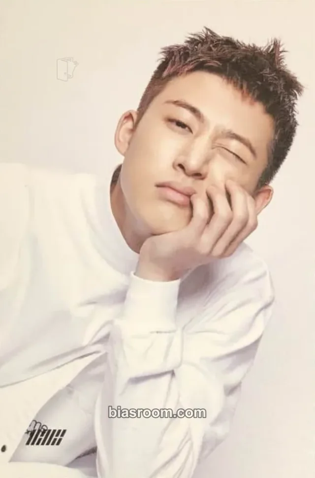 iKON - B.I - iKON Special Calendar 2017 Other kit inclusion postcard item set