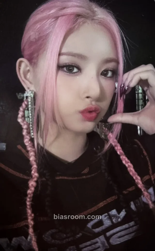 EVERGLOW - Yiren - All My Girls Album broadcast week 1