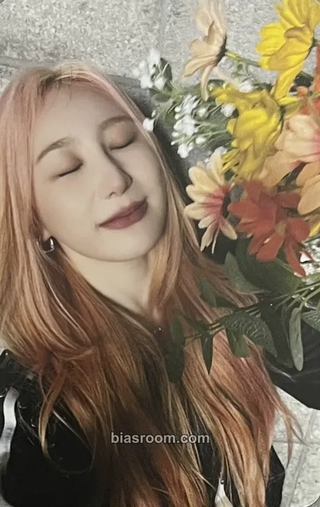 Lee Chaeyeon - Lee Chaeyeon - Over The Moon Album makestar video call (fancall) round 2 double-sided
