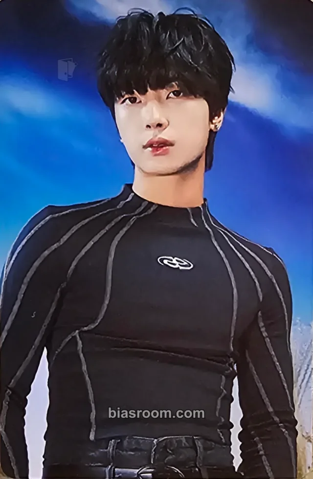 ONEWE - Kanghyun - 2025 ONEWE WORLD TOUR 'O! NEW E!volution Ⅳ' Event concert trading card