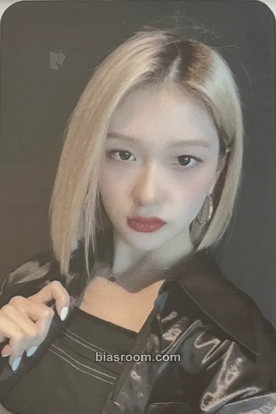 Seoyeon Midnight Guest Photocard - fromis_9 - fromis_9 K-pop photocard