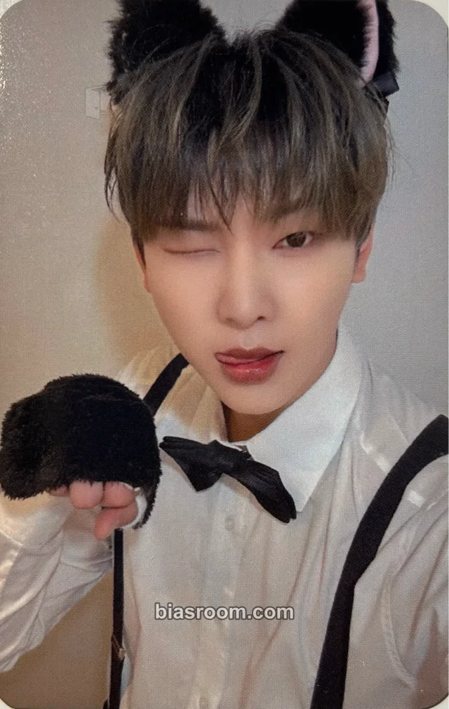 WAKER - Kohyeon - In Elixir: Spellbound Album naturally music group video call (fancall)