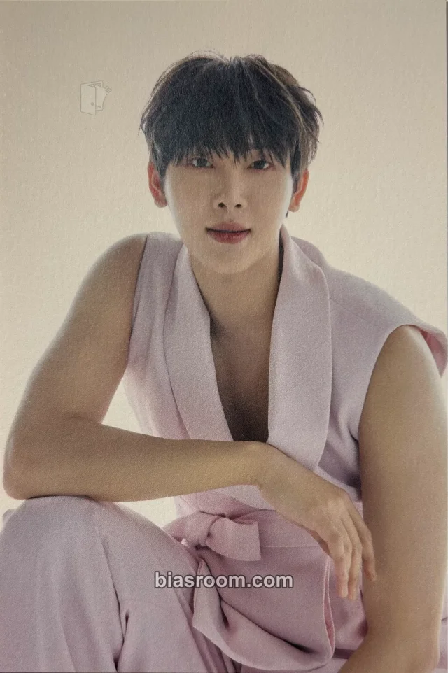 WAKER - Kohyeon - 1ST GLOBAL OFFICIAL FANCLUB KIT WAKER HOUSE Other postcard fanclub/membership item set