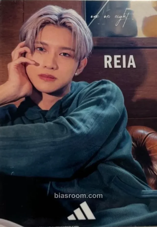 One or Eight - Rei - ONE OR EIGHT X ADIDAS THREE STRIPS COLLABORATION Event special gift lucky draw (LD) merch photocard