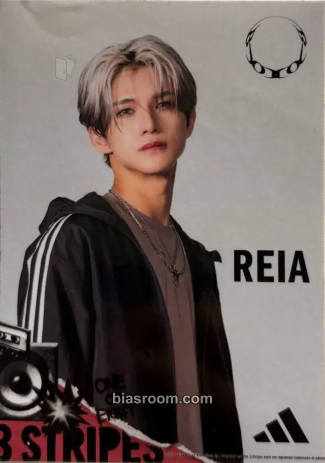 One or Eight - Rei - ONE OR EIGHT X ADIDAS THREE STRIPS COLLABORATION Event merch photocard lucky draw (LD) special gift