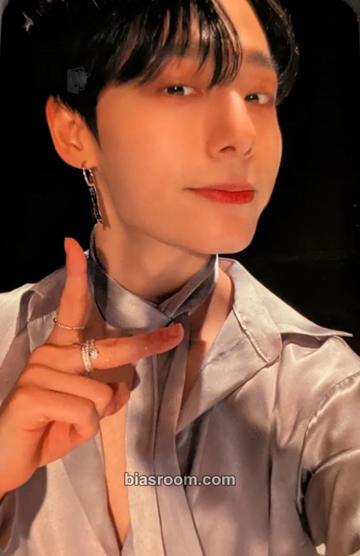 Hwanwoong MALUS Photocard - ONEUS - ONEUS K-pop photocard