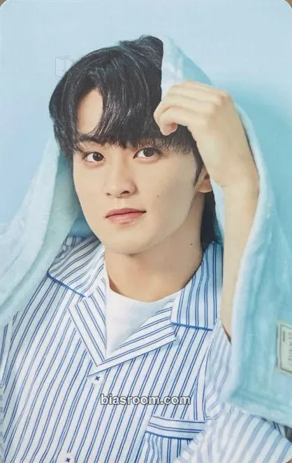 Mark NCTzen DREAM JAPAN - OFFICIAL BOOK 'DREAMzine' Vol.2 Photocard - NCT DREAM - NCT DREAM K-pop photocard