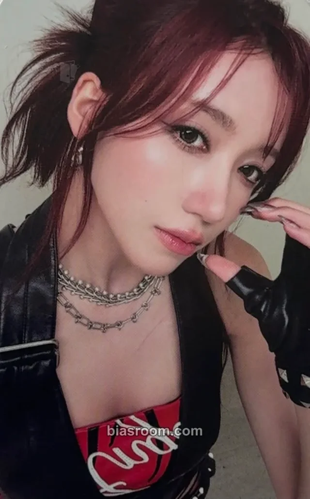 A2O May - Miche - Paparazzi Arrive Album album photocard unfazed version