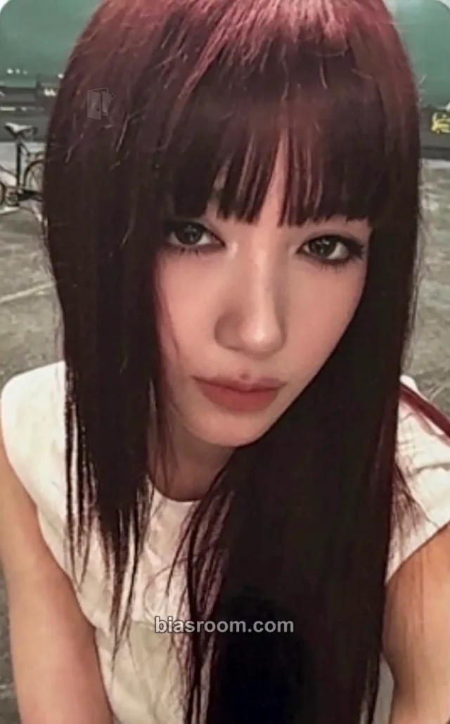 A2O May - Miche - Paparazzi Arrive Album album photocard unstoppable version