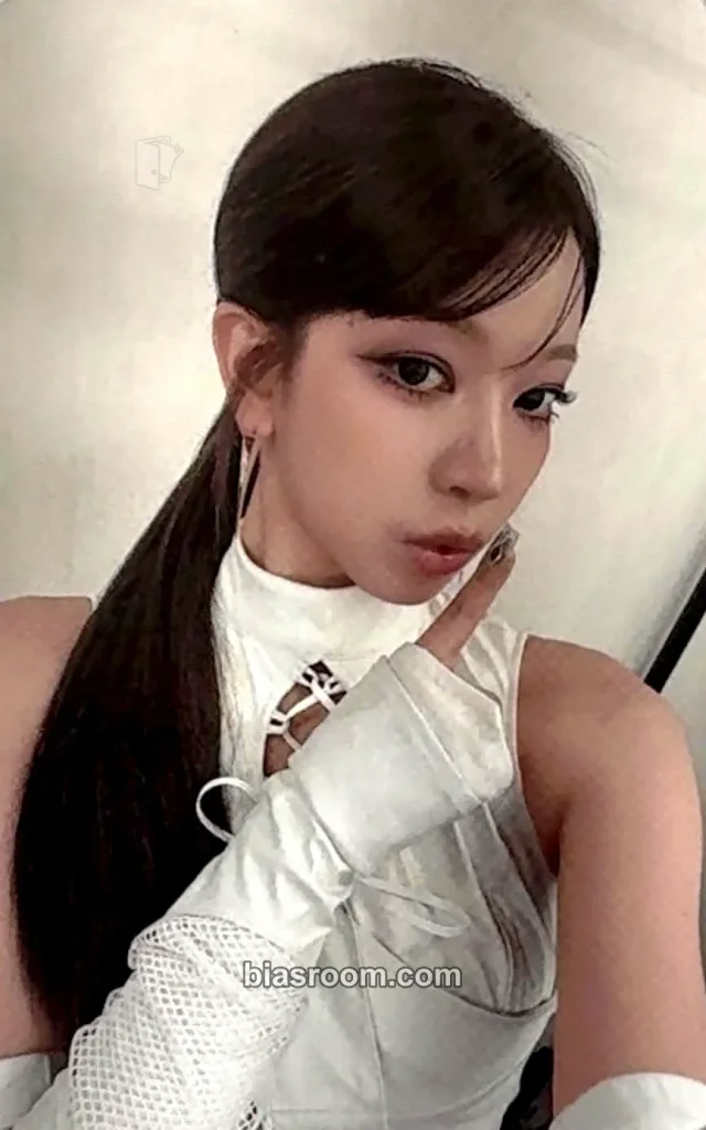 A2O May - Quchang - MAYnia Arrive - 1st Fanmeeting Event fan meeting