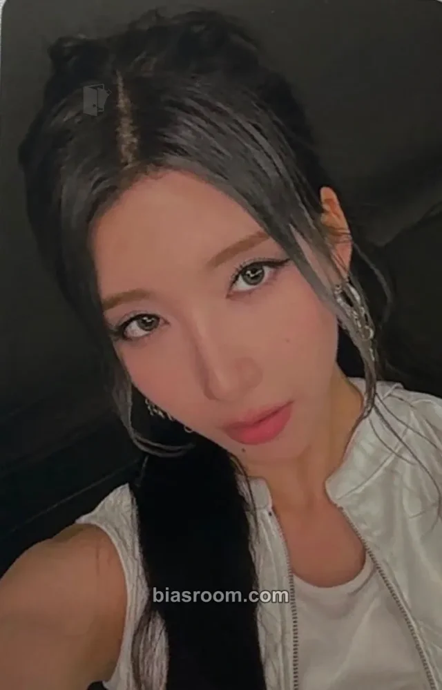 A2O May - Kat - MAYnia Arrive - 1st Fanmeeting Event fan meeting trading card