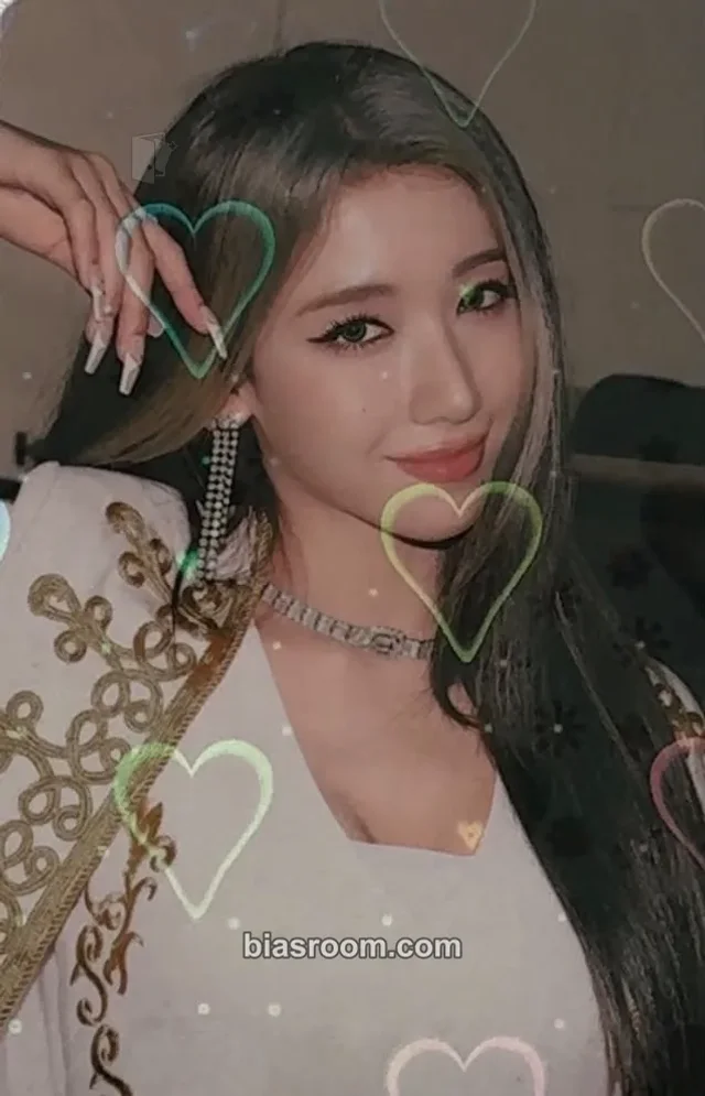 A2O May - Kat - MAYnia Arrive - 1st Fanmeeting Event fan meeting trading card holographic (hologram)
