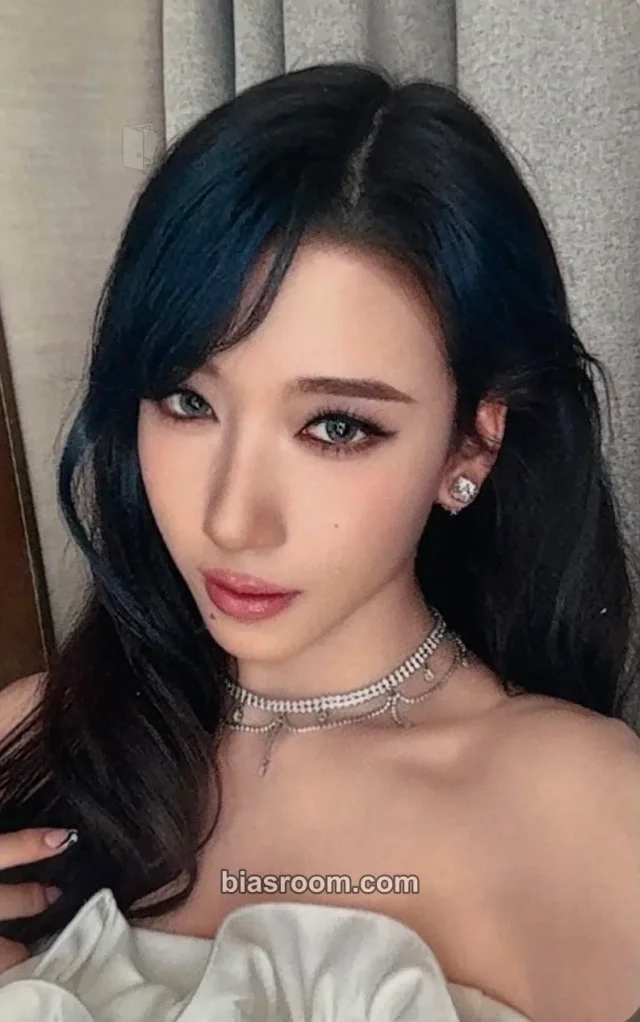 A2O May - Kat - Paparazzi Arrive Album makestar pob (pre-order benefit)