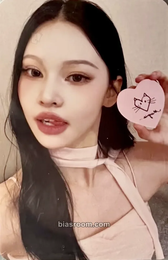 A2O May - Chenyu - Paparazzi Arrive Album makestar fansign round 2