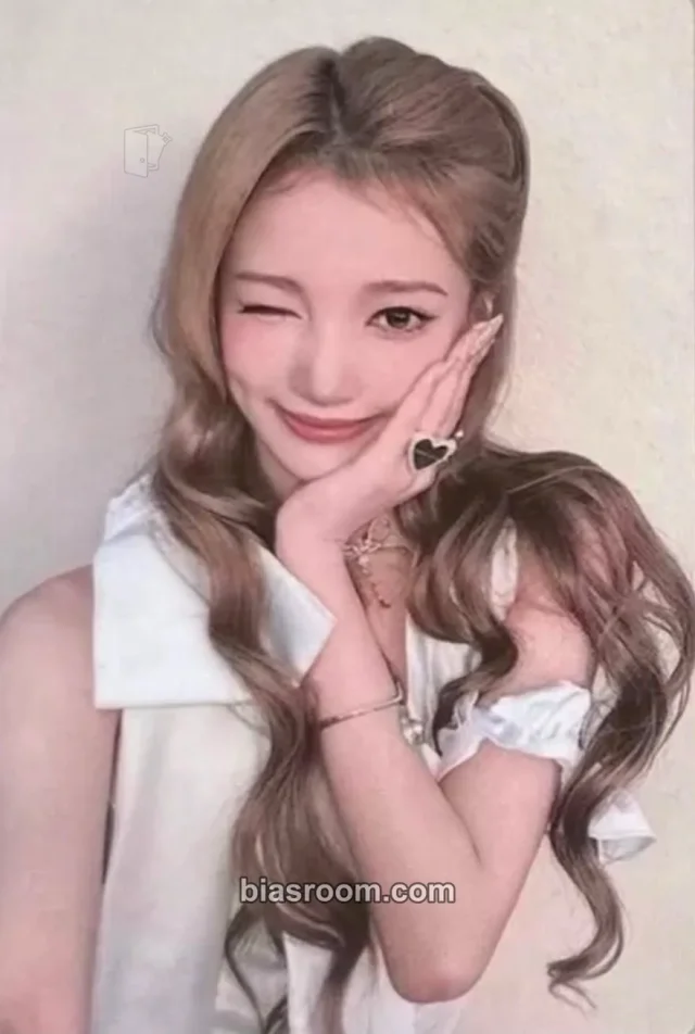 A2O May - Shijie - Love Got Me Ooh Album showcase