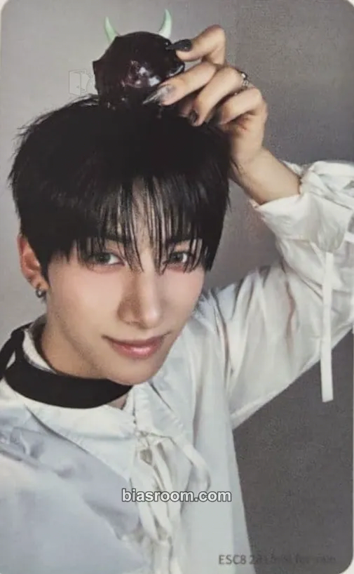 Yu Hellmate Photocard - NEXZ - NEXZ K-pop photocard
