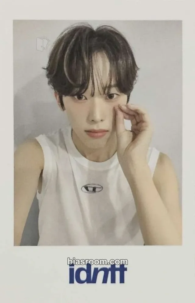 idntt - Yang GyungHo - itsnotover Album mystargoods (MSG) pob (pre-order benefit) polaroid