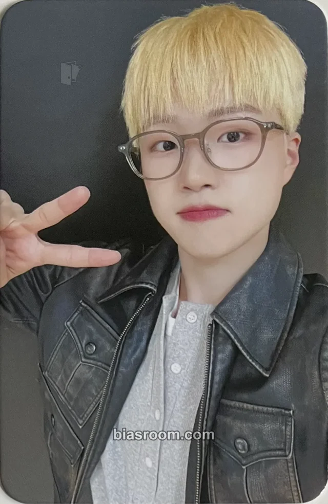 NAZE - Ato - NAZE Album video call (fancall) kpop together round 1