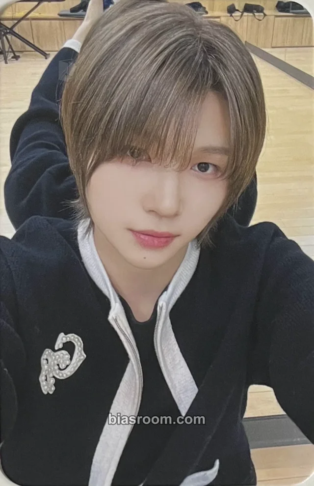 NAZE - Yuya - NAZE Album video call (fancall) kpop together round 1