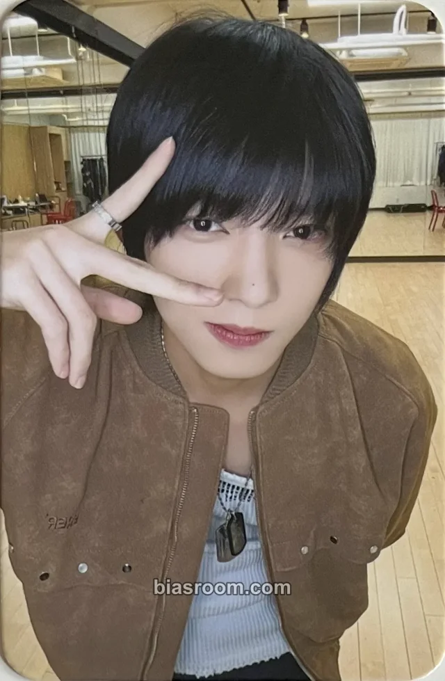 NAZE - Dohyeok - NAZE Album video call (fancall) kpop together round 1
