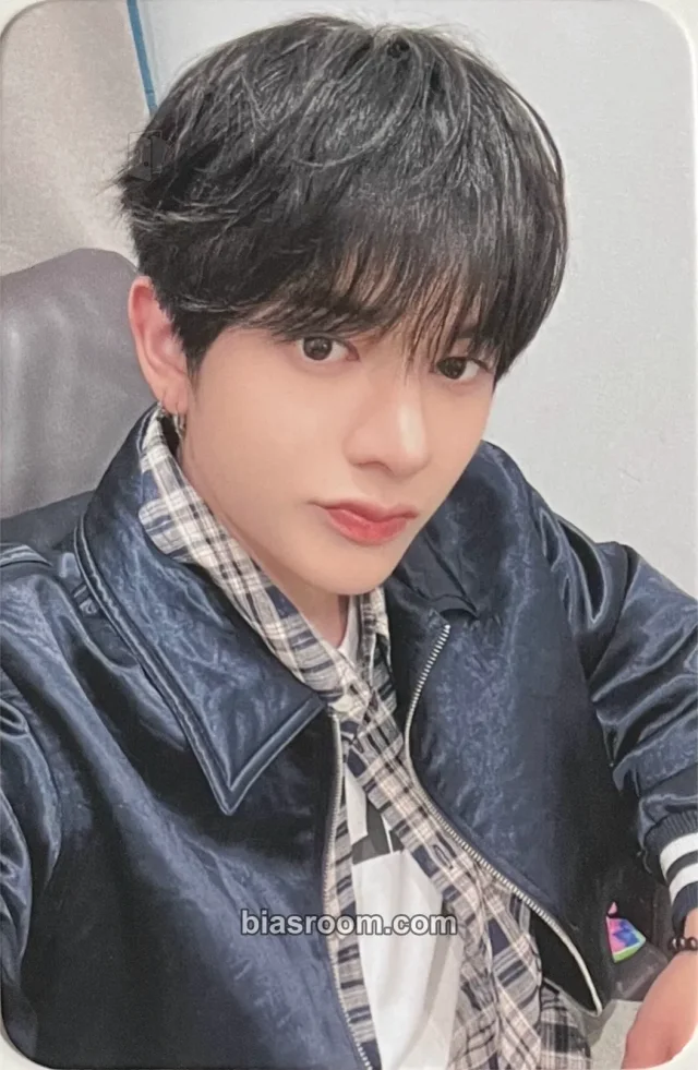 NAZE - Turn - NAZE Album video call (fancall) mokketshop round 2