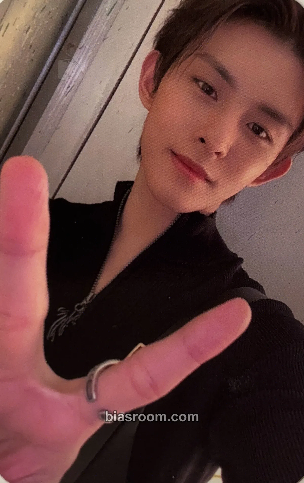 Donggeon RE:ALIZE Photocard - TO1 - TO1 K-pop photocard
