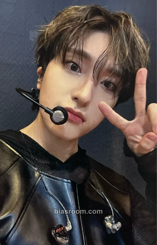 Omega X - Sebin - iykyk Album apple music fansign