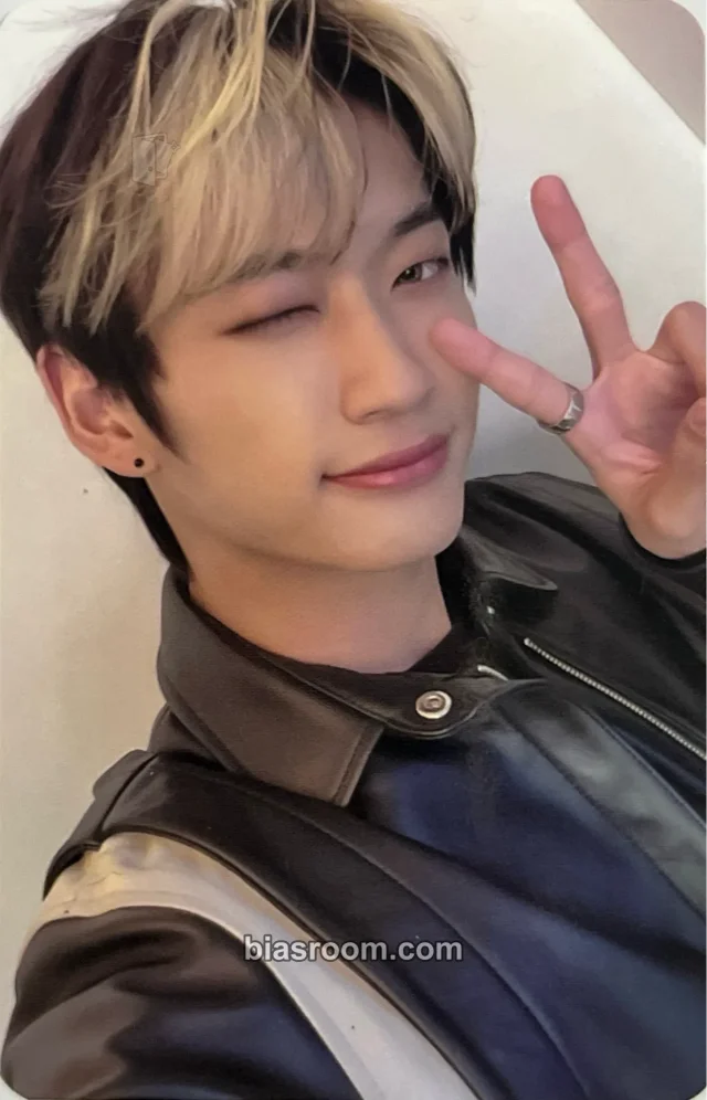 Omega X - Taedong - What's goin' on Album musicart (music art) round 2 video call (fancall) fansign