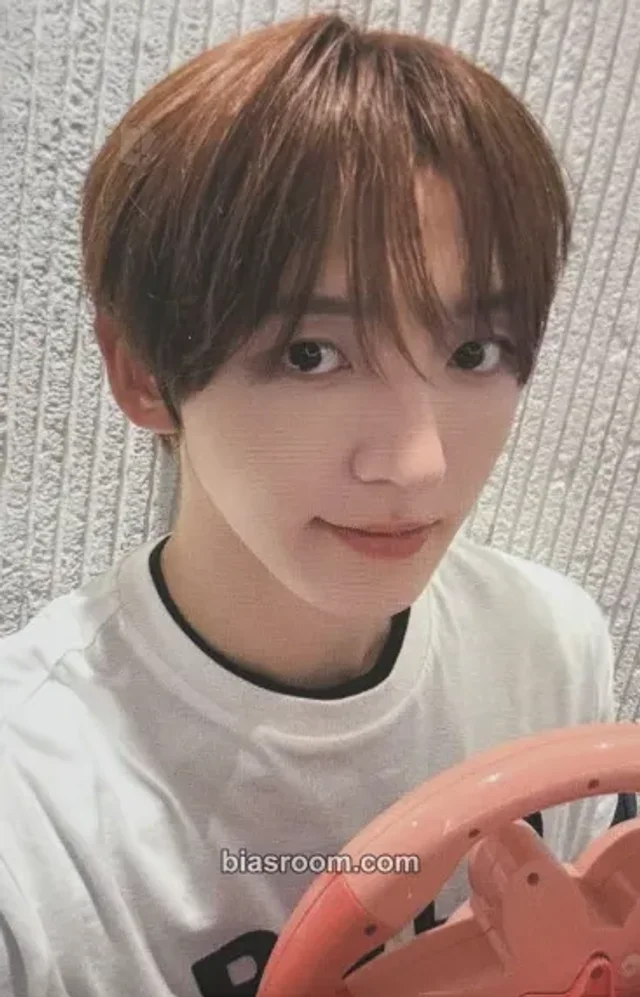 KickFlip - Donghyeon - My First Kick Album makestar video call (fancall) round 15