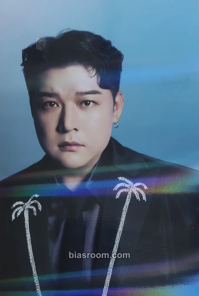 SUPER JUNIOR - Shindong - Super Junior25 Album album inclusion postcard holographic (hologram) member version photobook version