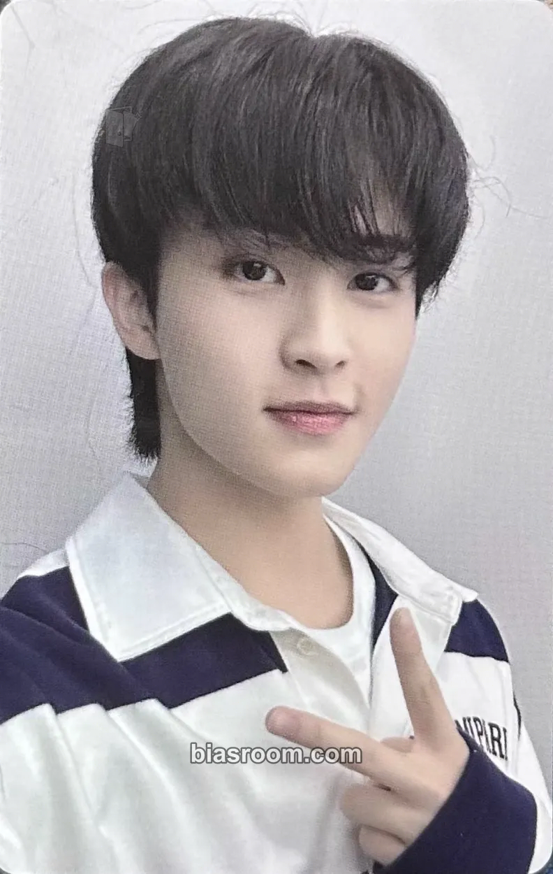 Mark ISTJ Photocard - NCT DREAM - NCT DREAM K-pop photocard