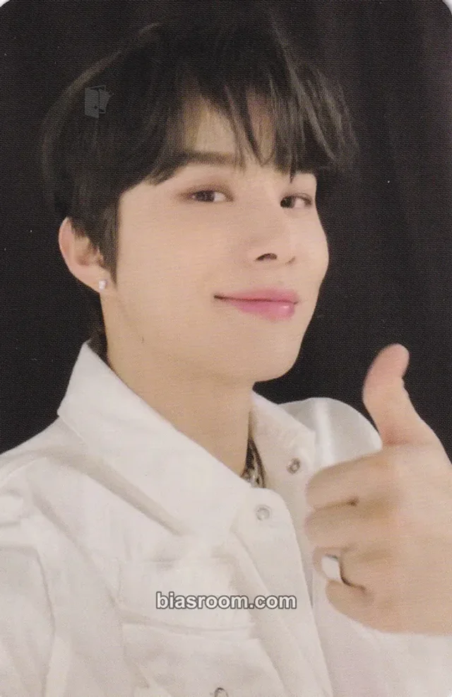 NCT - Jungwoo - Beyond LIVE – NCT : Resonance 'Global Wave' Event merch photocard