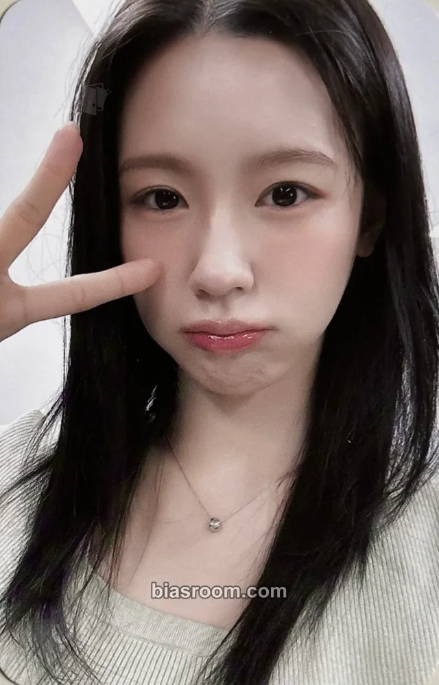 i-dle - Miyeon - I Sway Album dear my muse (dmm) video call (fancall) round 3