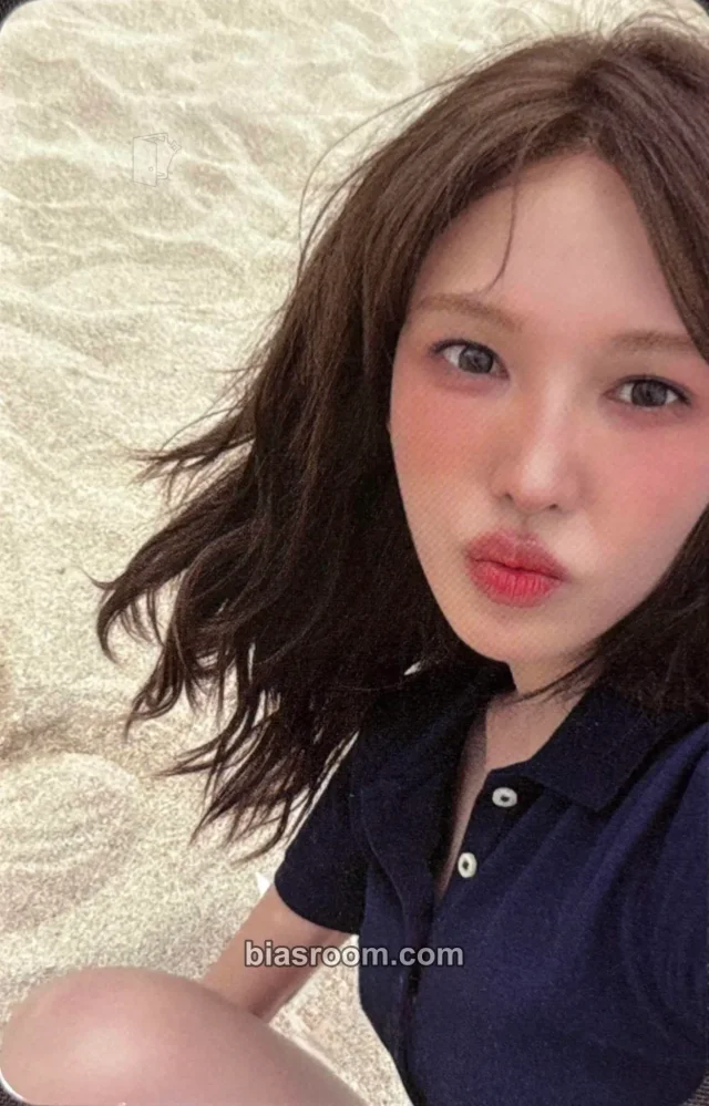 Red Velvet - Wendy - Velvet Summer Album album photocard big wave version