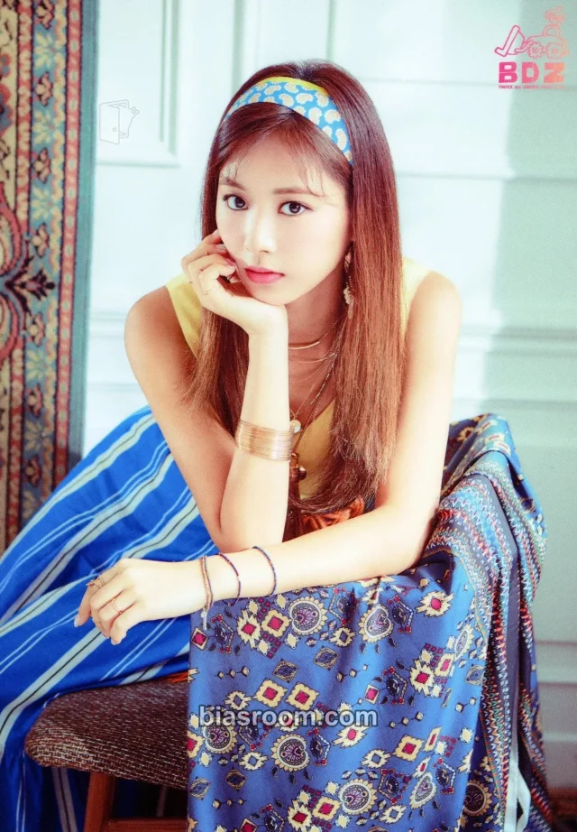 TWICE - Tzuyu - 1st Arena Tour 2018 ‘BDZ’ Event japan postcard trading card