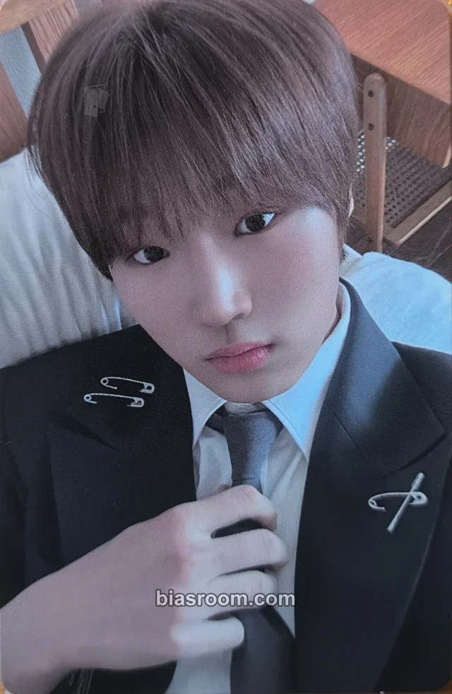 LUN8 - Eunseop - BUFF Album album photocard time capsule version