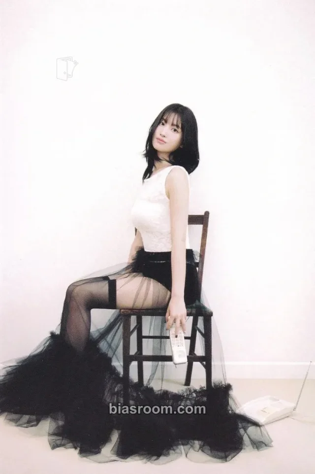 TWICE - Momo - STRATEGY Album walmart postcard