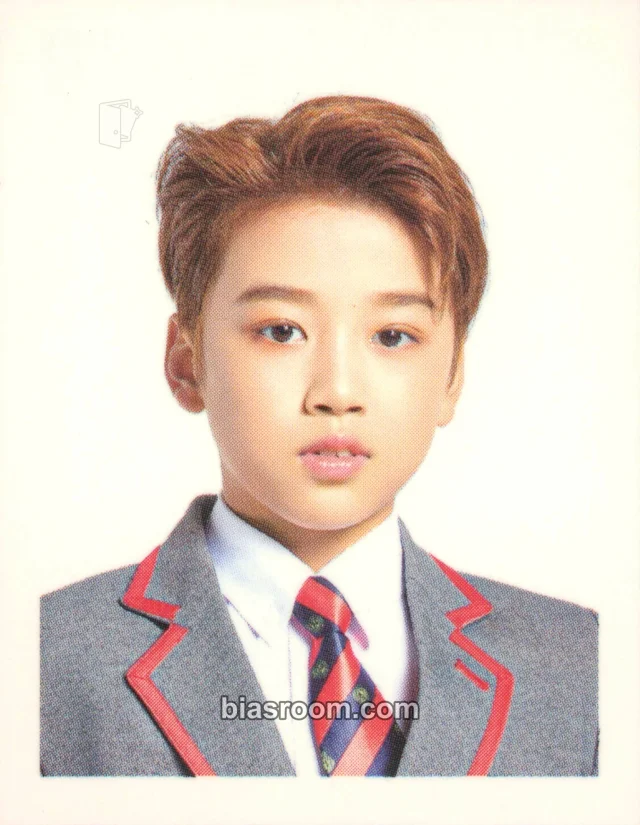 Boy Story - Mingrui - Memory Archive Event merch inclusion keyring photocard set id photo