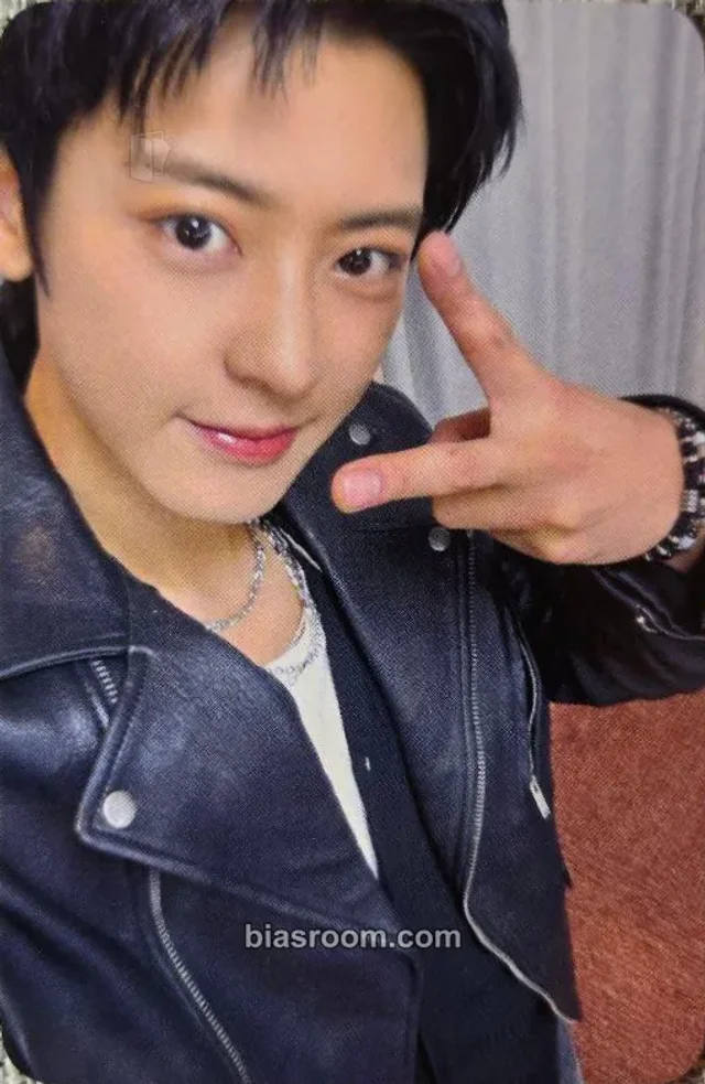 EXO - Chanyeol - Upside Down Album withmuu/withdrama special event japan