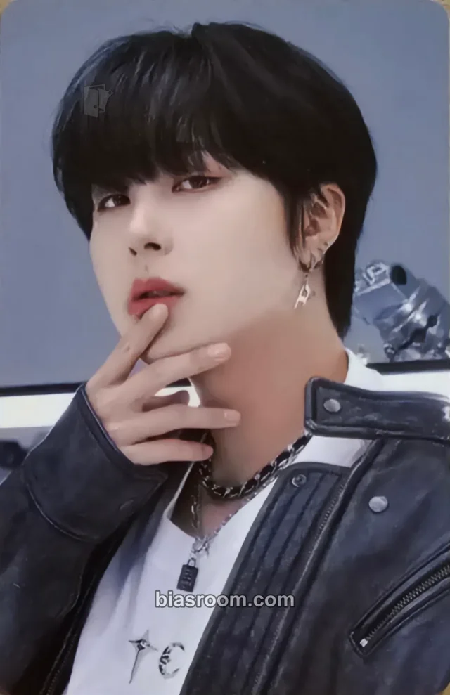 ONEWE - Giuk - 2025 ONEWE WORLD TOUR 'O! NEW E!volution Ⅳ' Event concert trading card