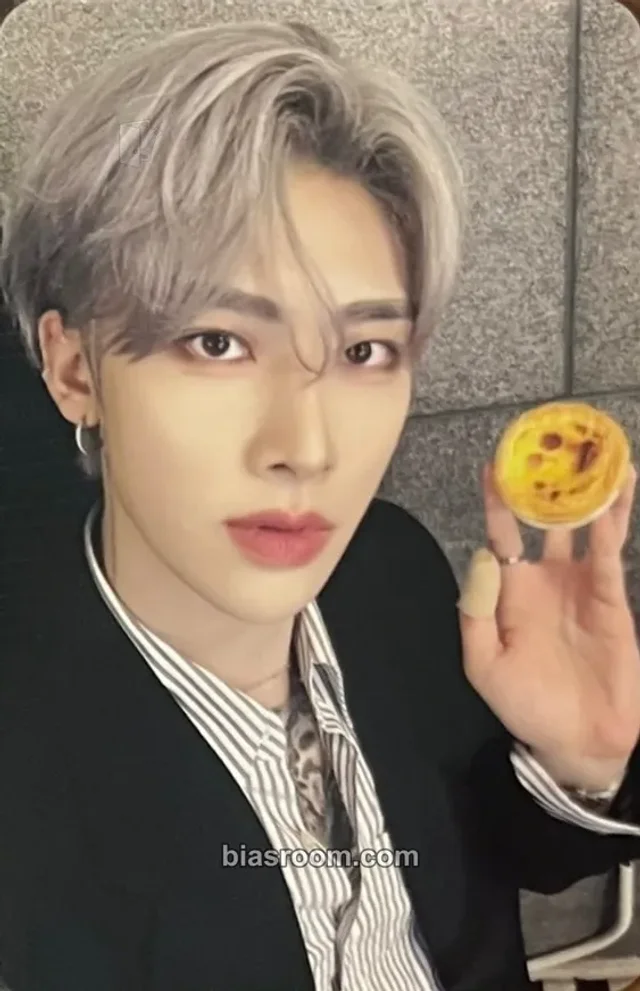 AND2BLE - Ricky - Sequence 01: Curiosity Album macau handover event makestar poca album