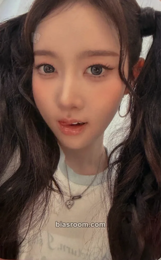 STAYC - Sieun - 2:LOVE Album pop-up purchase benefit week 2
