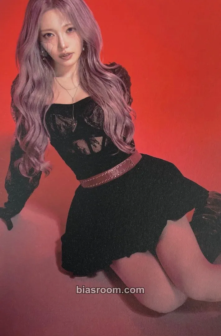 Haram The Collective Soul and Unconscious: Chapter Two Photocard - Billlie - Billlie K-pop photocard