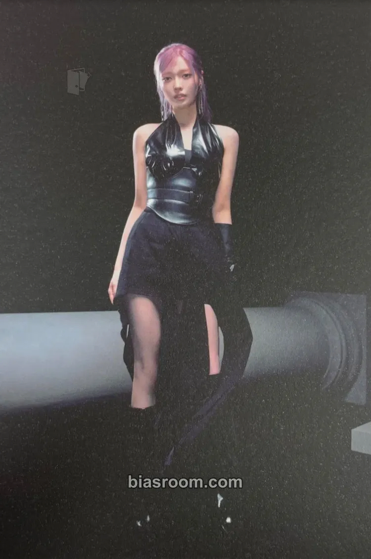 Haram The Collective Soul and Unconscious: Chapter Two Photocard - Billlie - Billlie K-pop photocard