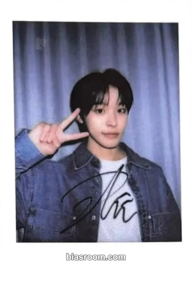 NCT WISH - Riku - Songbird Album withfans / yizhiyu (yzy) qingdao fansign full attendance polaroid printed signature