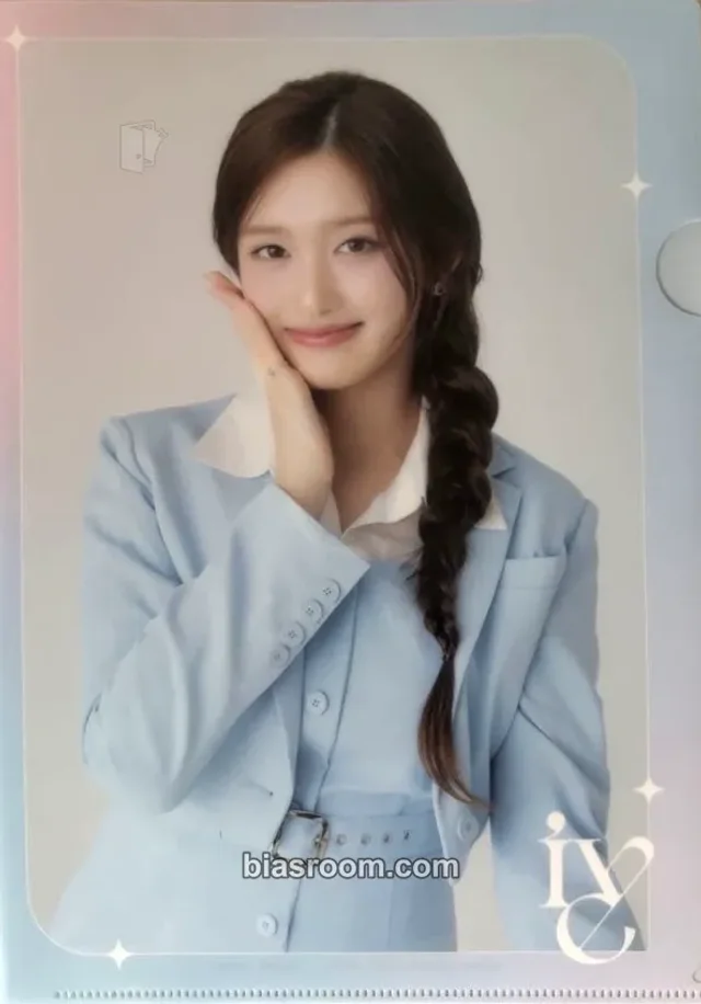 IVE - Leeseo - IVE FROM STARSHIP ENTERTAINMENT WITH AMUSE WAFER Other clear file/l-holder transparent/translucent