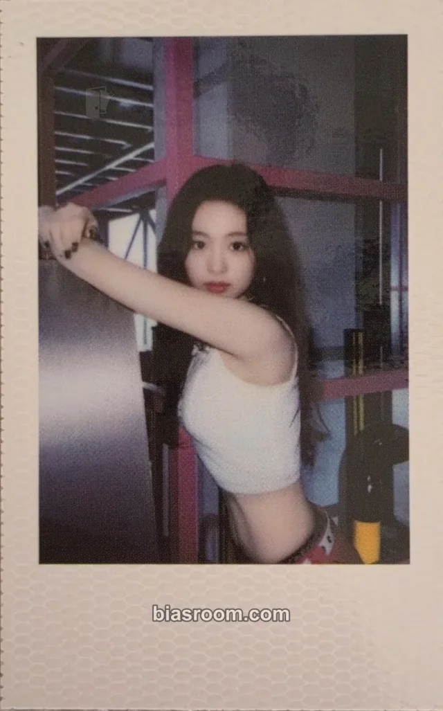 BABYMONSTER - Ahyeon - Hello Monsters 1st World Tour Event polaroid tour merch