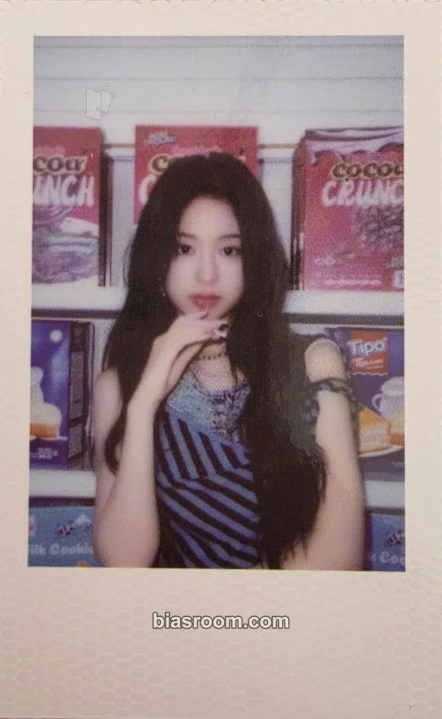 BABYMONSTER - Ahyeon - Hello Monsters 1st World Tour Event polaroid tour merch