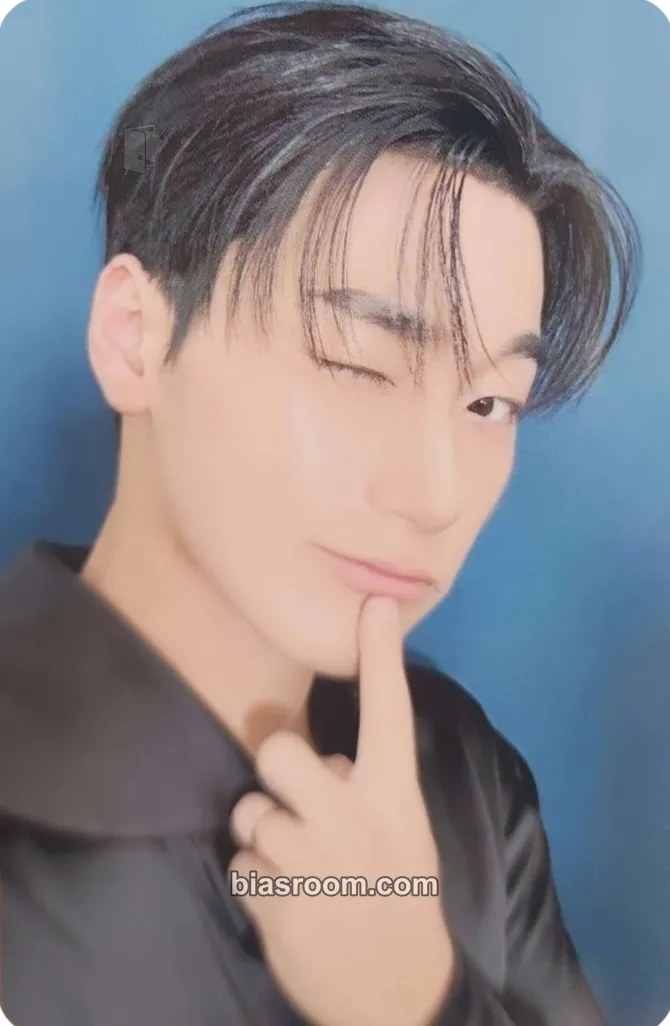 San 2026 Fanmeeting - Atiny's Voyage: Tiny Mystery Photocard - ATEEZ - ATEEZ K-pop photocard